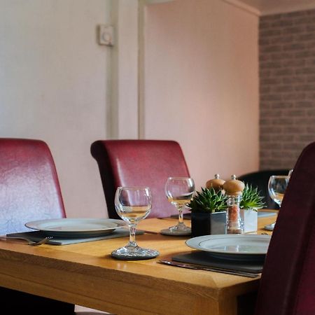 לידס York House - Short Stay Leeds מראה חיצוני תמונה