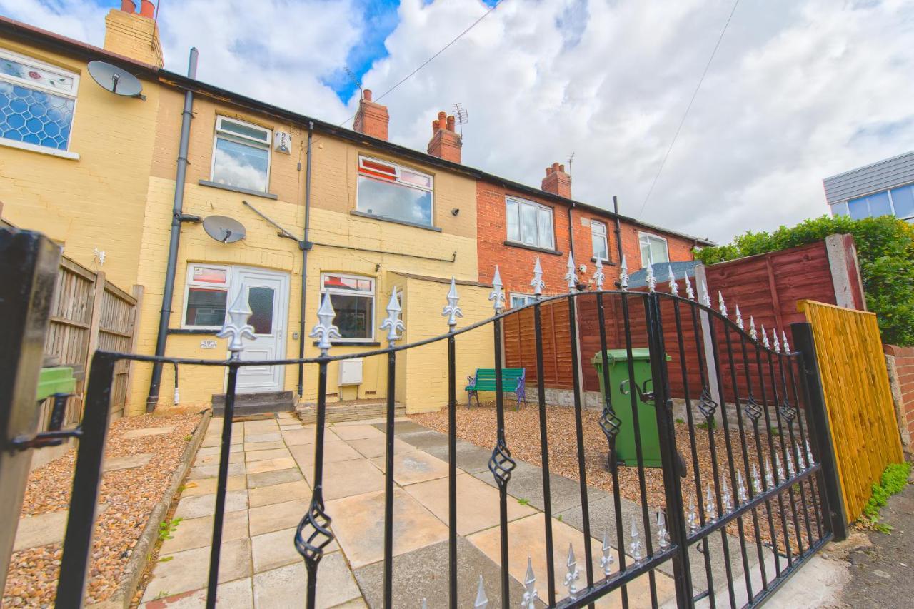 לידס York House - Short Stay Leeds מראה חיצוני תמונה