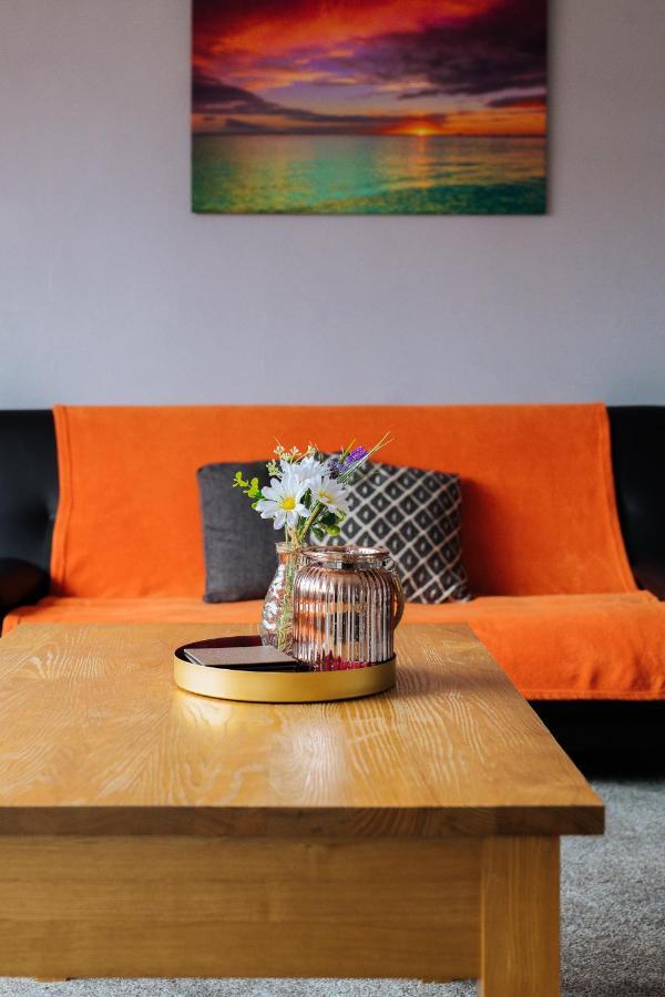 לידס York House - Short Stay Leeds מראה חיצוני תמונה