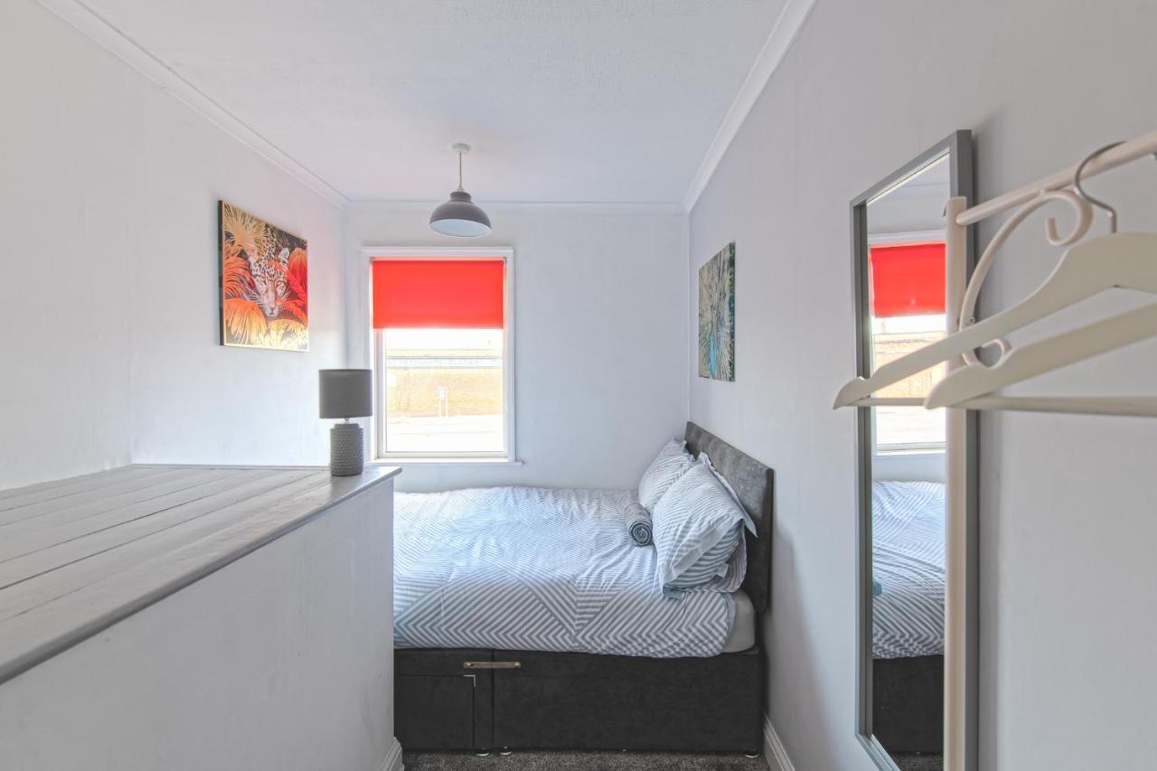 לידס York House - Short Stay Leeds מראה חיצוני תמונה