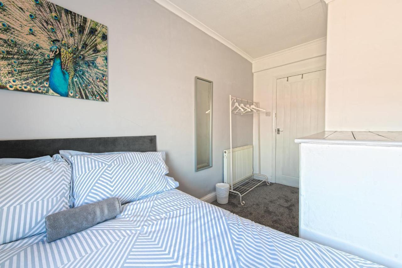 לידס York House - Short Stay Leeds מראה חיצוני תמונה