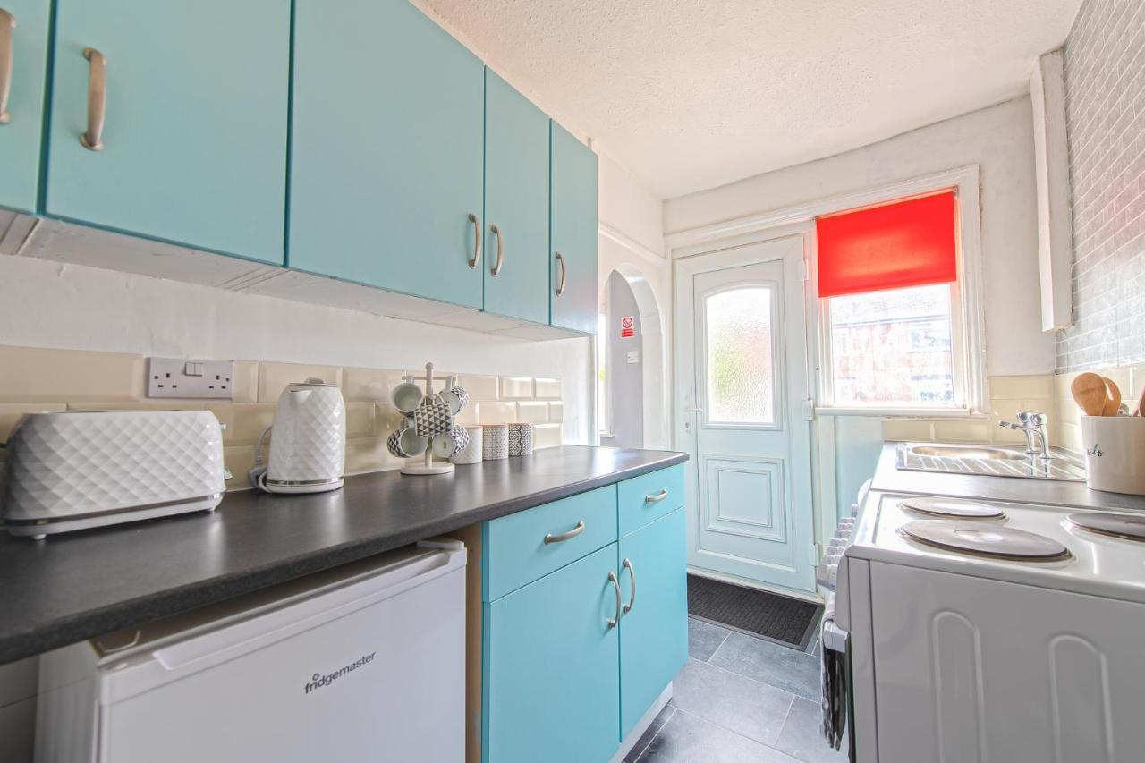 לידס York House - Short Stay Leeds מראה חיצוני תמונה