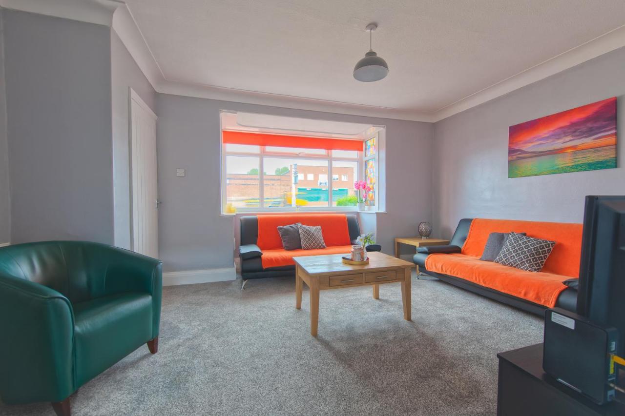 לידס York House - Short Stay Leeds מראה חיצוני תמונה